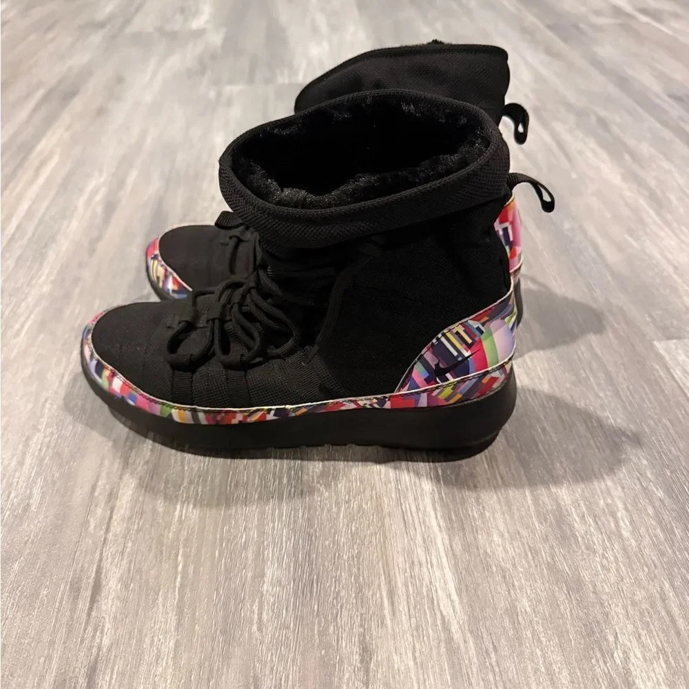 NIKE ROSHE High-Top colorful Sneakers with Fur Inside